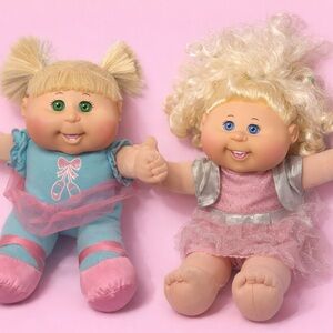 2 Adorable Dolls Cabbage Patch Kidz with Pink and Blue Outfit